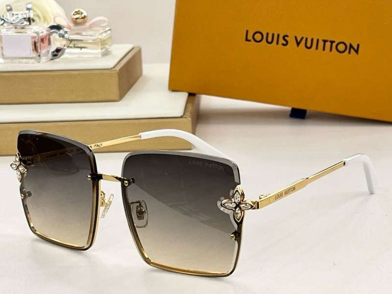 Picture of LV Sunglasses _SKUfw56643062fw